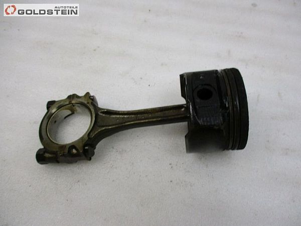 Kolben NISSAN MICRA III (K12)