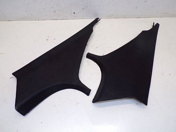 C pillar trim