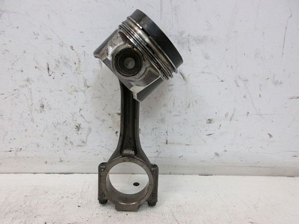 Connecting rod