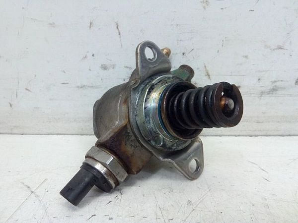 Hochdruckpumpe VW CADDY III Estate (2KB, 2KJ, 2CB, 2CJ)