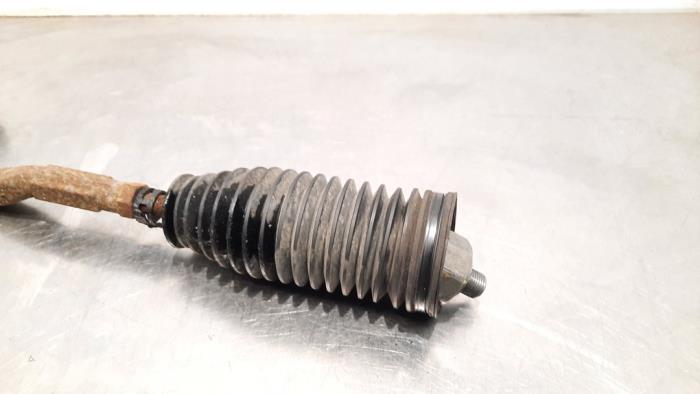 Tie rod end