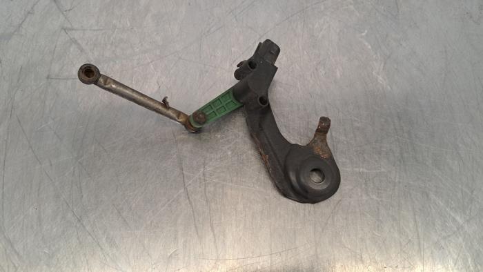 Air suspension height sensor