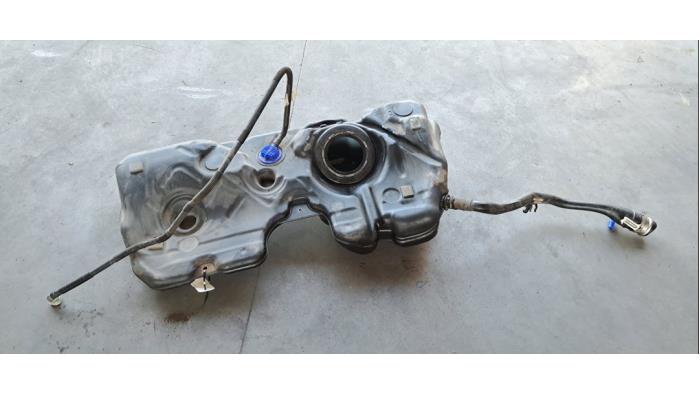 Tank MINI MINI CLUBMAN (F54)