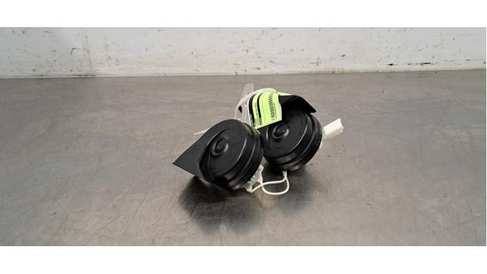 Hupe PEUGEOT 408 II (FP_, F3_, FM_)
