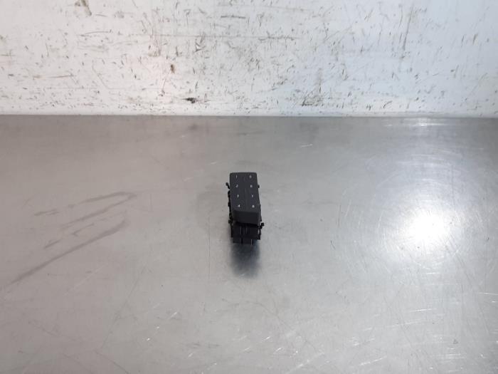 Navigation/Teile AUDI A4 (8W2, 8WC, B9)