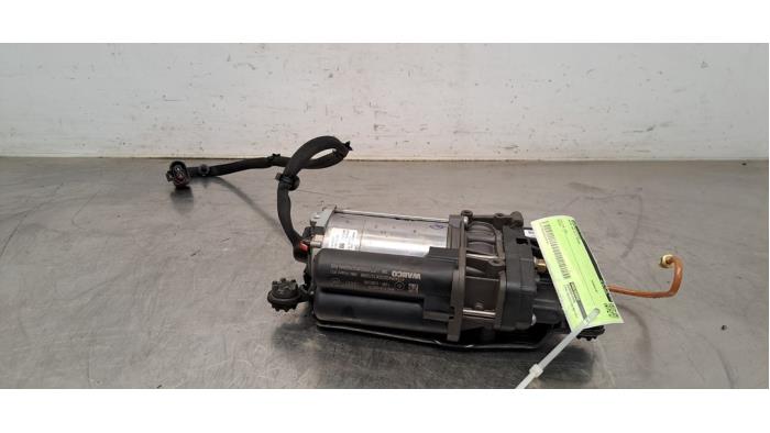 Druckverstärker AUDI A8 D5 (4N2, 4N8, 4NC, 4NL)