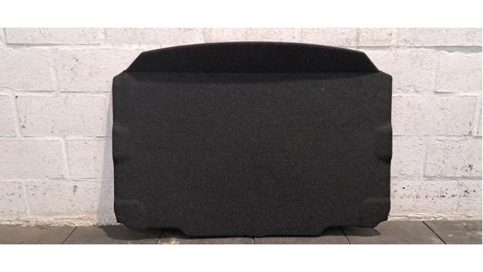Trunk floor trim