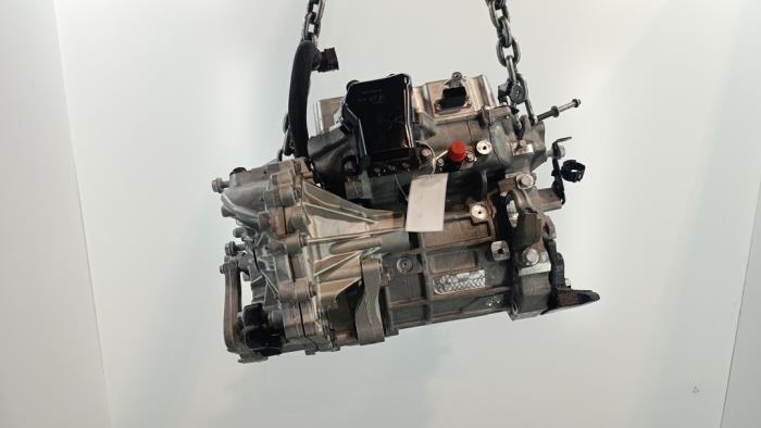 Elektromotor für den Antrieb OPEL CORSA F (P2JO)