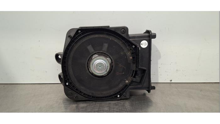 Subwoofer speaker