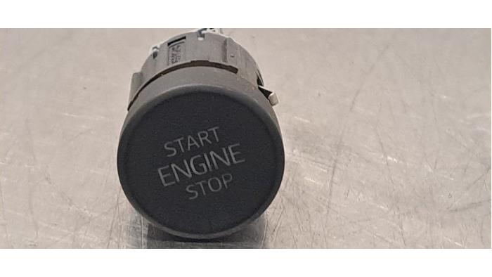 Start- und Stopkontakt SEAT ATECA (KH7, KHP)