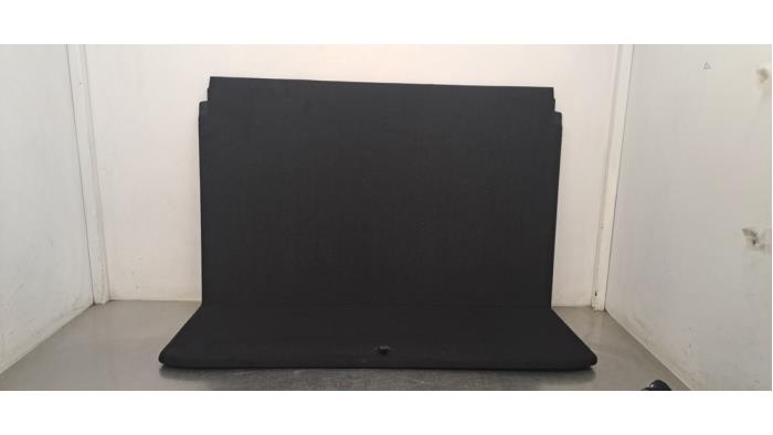 Trunk floor trim
