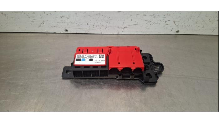 Current control relay