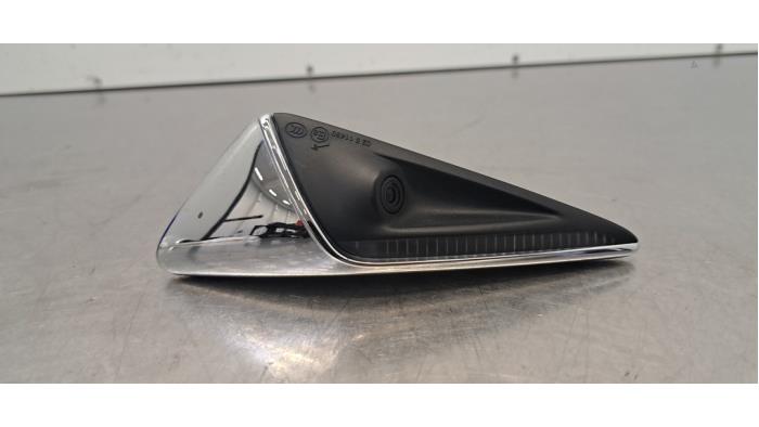 Side fender camera