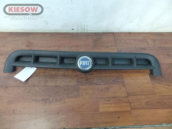 Kühlergrill FIAT DOBLO MPV (119_, 223_)