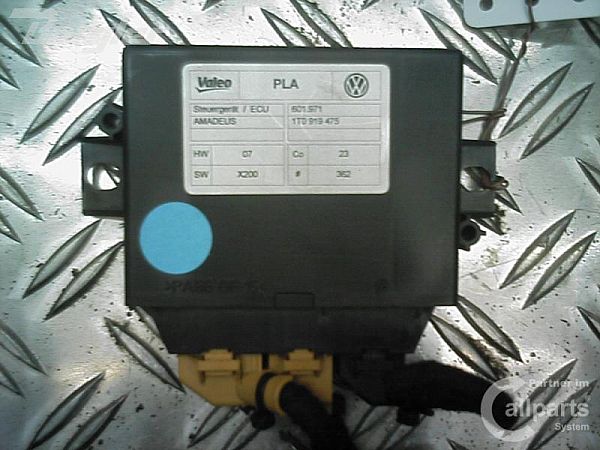 Pdc control unit (park distance control) VW TOURAN (1T1, 1T2)