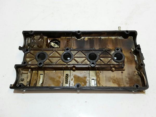Valve cover MITSUBISHI SANTAMO