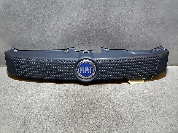 Kühlergrill FIAT PANDA (169_)