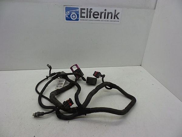 Coolant fan relay