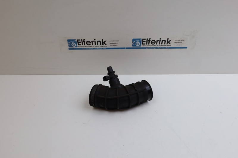 Turbo intake pipe