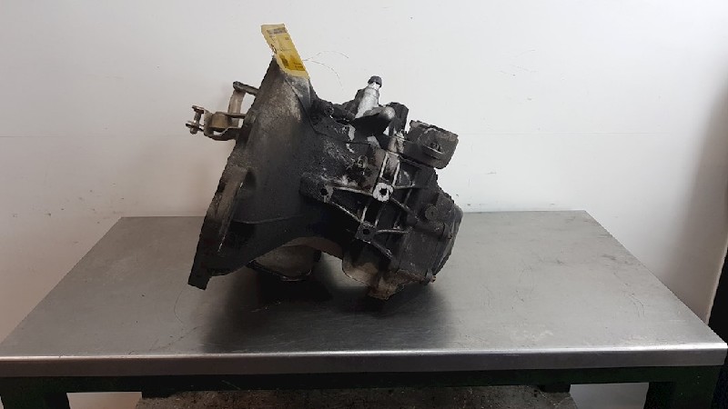 Schaltgetriebe OPEL TIGRA TwinTop (X04)
