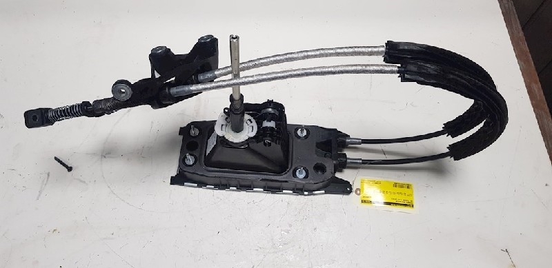 Gear shift VW TIGUAN (AD1)
