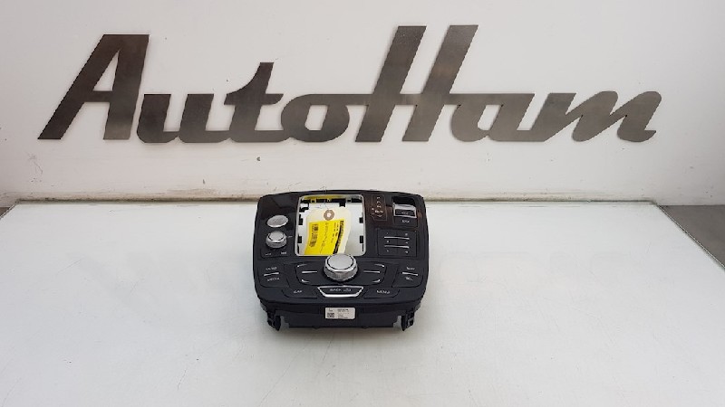 Head unit multimedia control