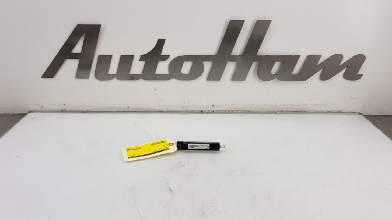 Wzmacniacz antenowy AUDI A3 Sportback (8VA, 8VF)