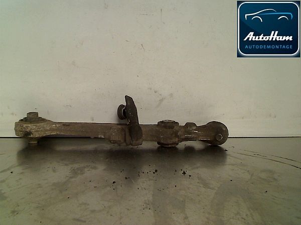 Bærearm foran øvre AUDI A4 (8D2, B5)