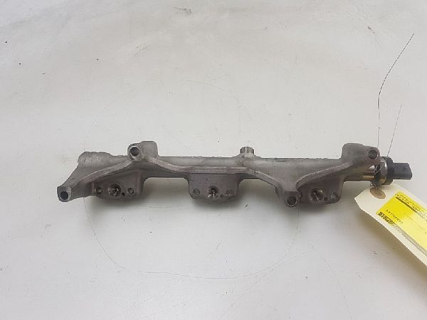 Rampe haute pression / tuyau de buse d'injection MINI MINI CLUBMAN (F54)