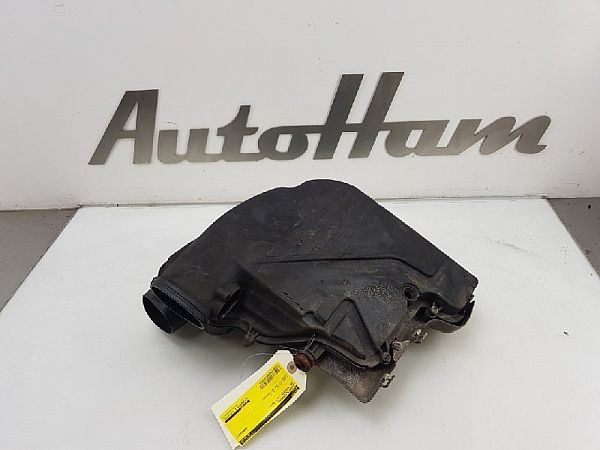 Air filter box