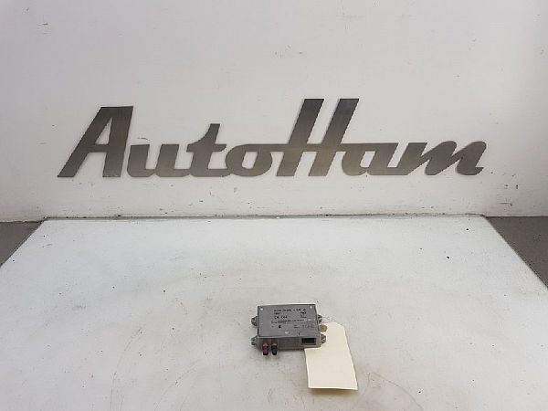 Wzmacniacz antenowy AUDI Q5 (8RB)