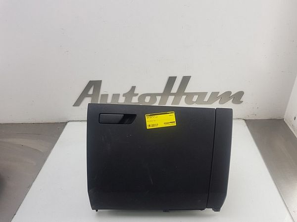 Handskerum SEAT LEON (KL1)