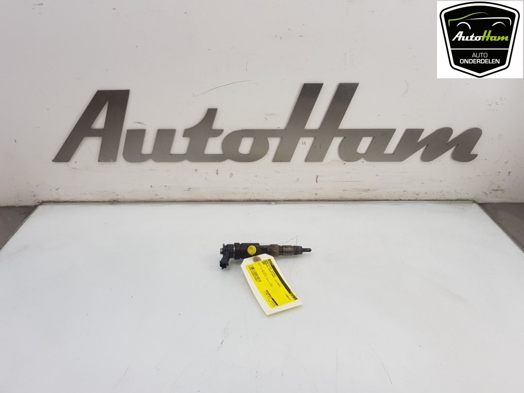 98-027-766-80 : Secondary Air Injection Pump and Nozzle
