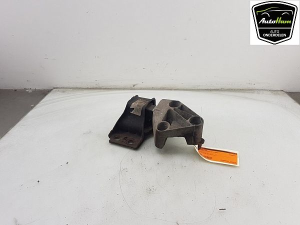 montage du moteur / Support de montage du moteur RENAULT KANGOO / GRAND KANGOO (KW0/1_)