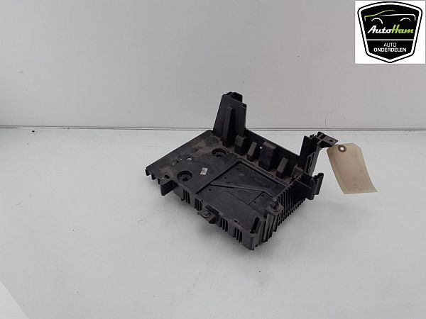 Accubak OPEL KARL (C16)