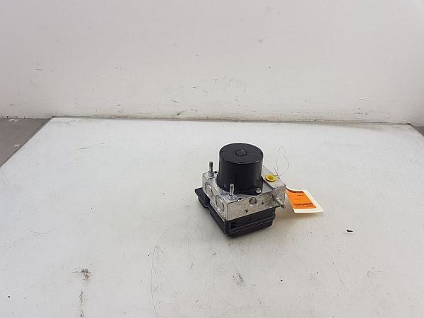 ABS Pumpe VW POLO (6R1, 6C1)