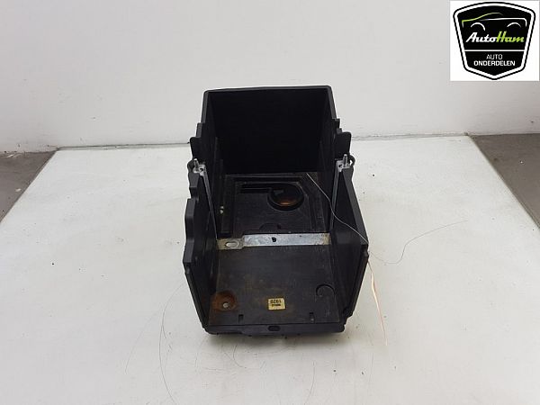 Accubak FORD FOCUS III Saloon