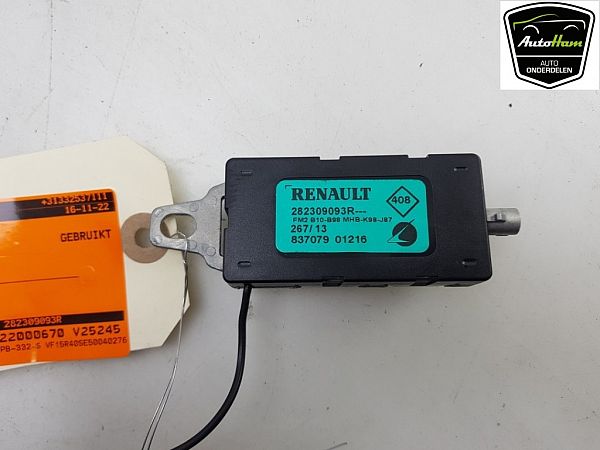 Wzmacniacz antenowy RENAULT CLIO IV (BH_)