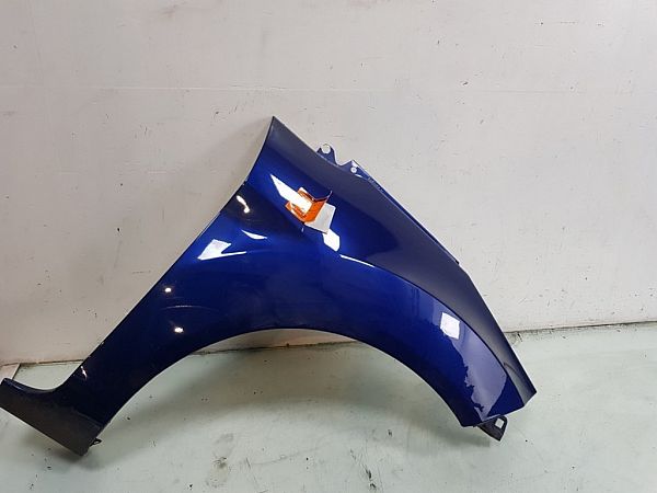 Błotnik przedni prawy FORD FIESTA VI (CB1, CCN)