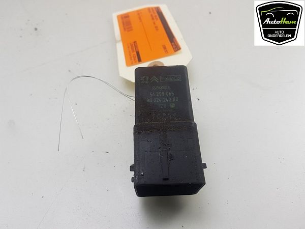 Relais 12 - 24volt PEUGEOT PARTNER Box Body/MPV