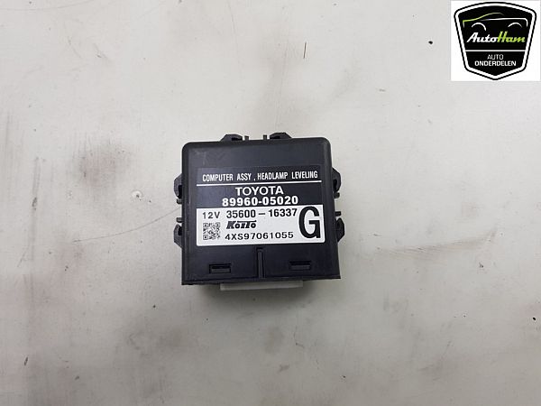 Verlichting controle-eenheid TOYOTA AVENSIS Estate (_T25_)