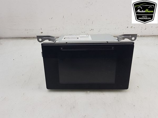 Radio - multi display TOYOTA AURIS Estate (_E18_)