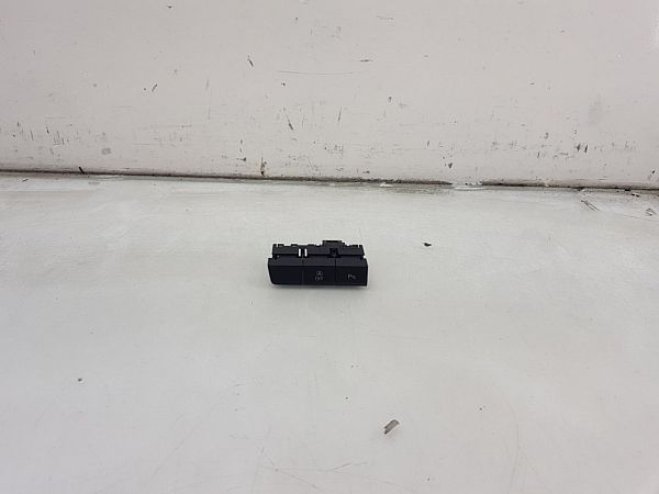 Start- und Stopkontakt SEAT LEON (5F1)