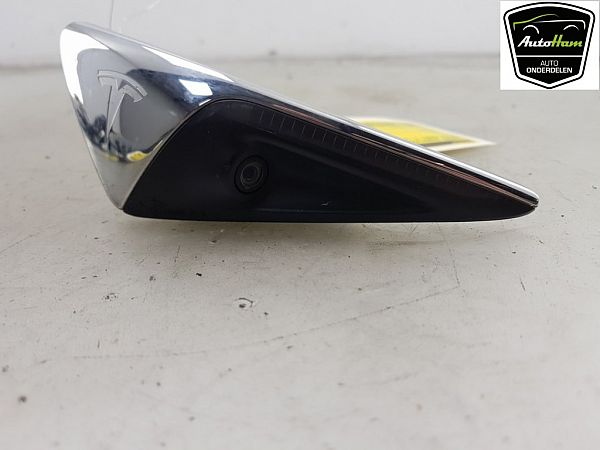 Side fender camera