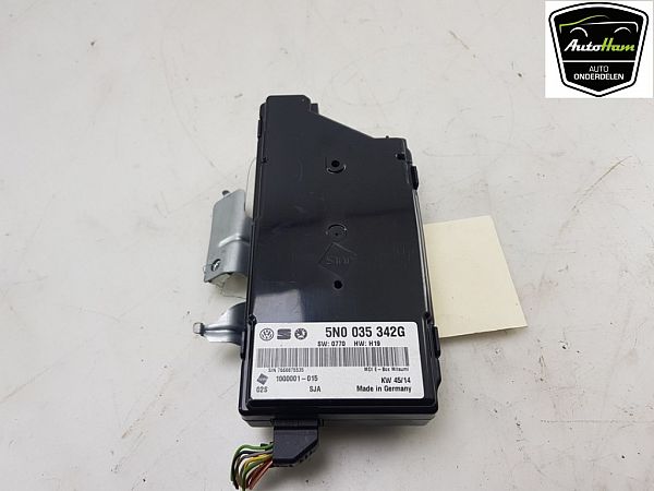 Radio - multi display SKODA RAPID Spaceback (NH1)