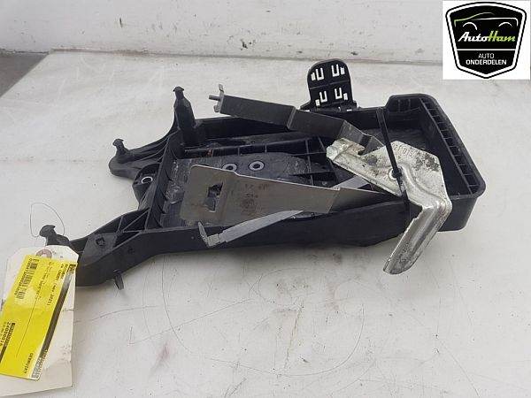 Accubak VW CADDY V Box Body/MPV (SBA, SBH)