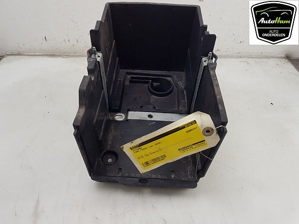 Accubak FORD FOCUS III Turnier