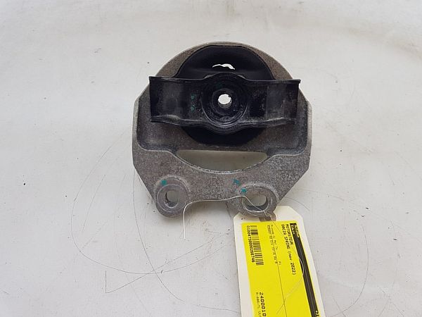 Motorhalter / Motorträger DACIA SPRING