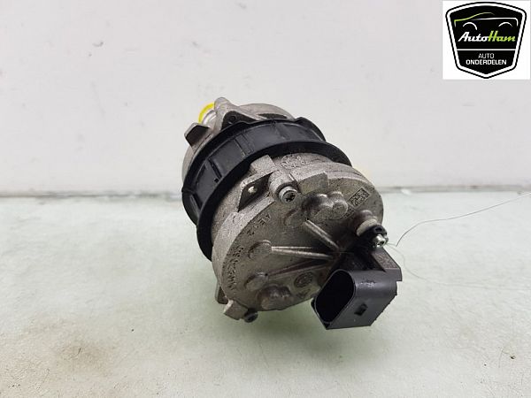 Vannpumpe PORSCHE TAYCAN (Y1A)