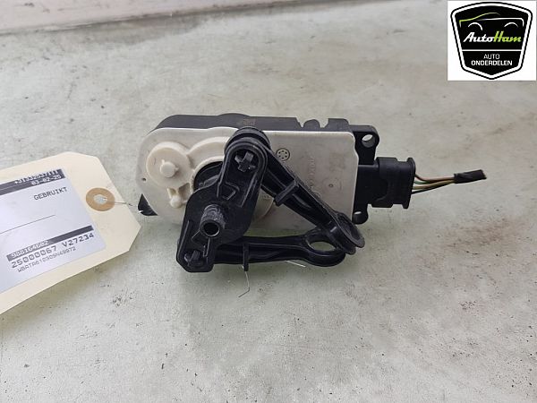 Radiator active air flap actuator